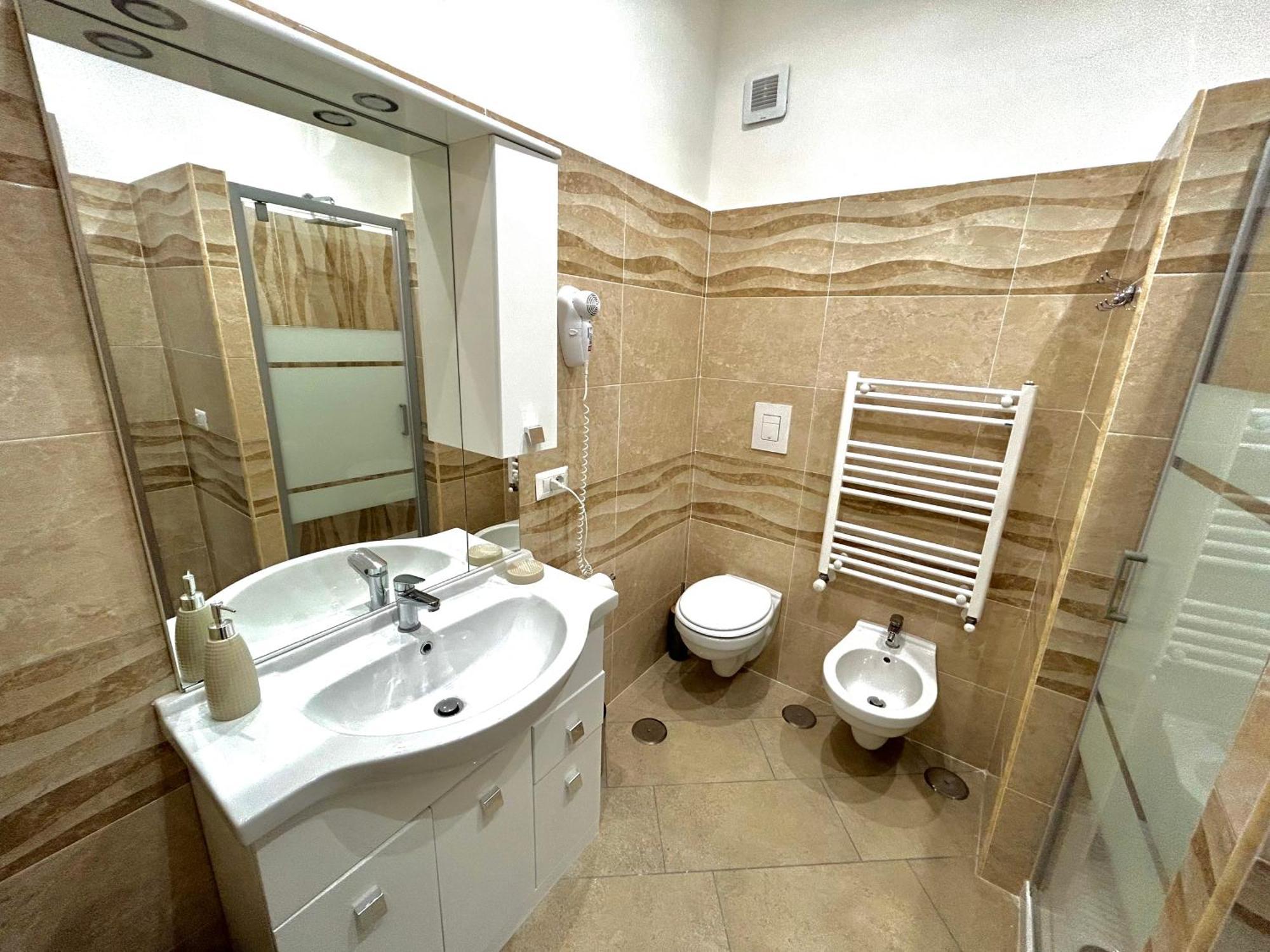 A Un Passo Dagli Dei Bed & Breakfast Pimonte Luaran gambar
