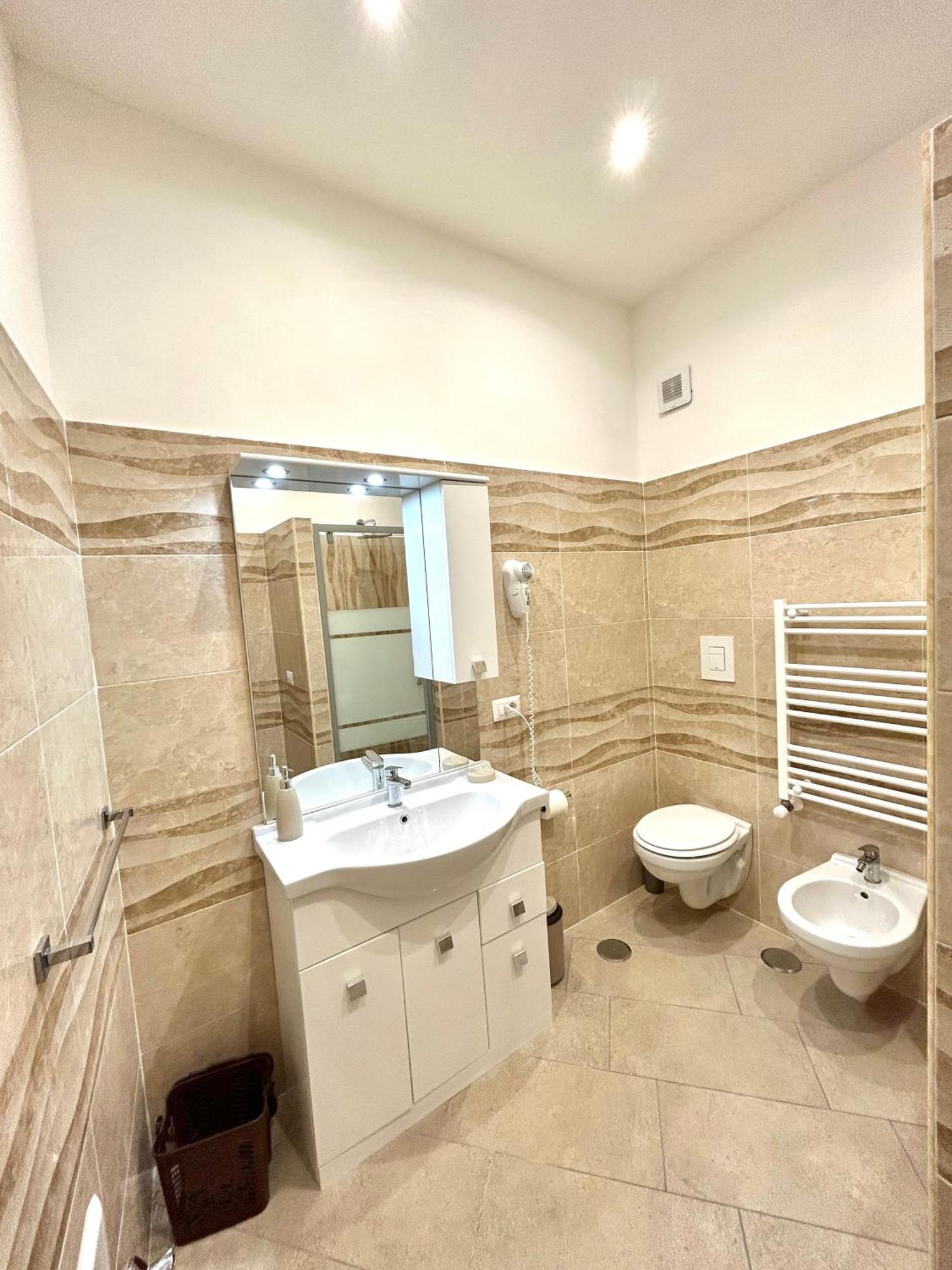A Un Passo Dagli Dei Bed & Breakfast Pimonte Luaran gambar
